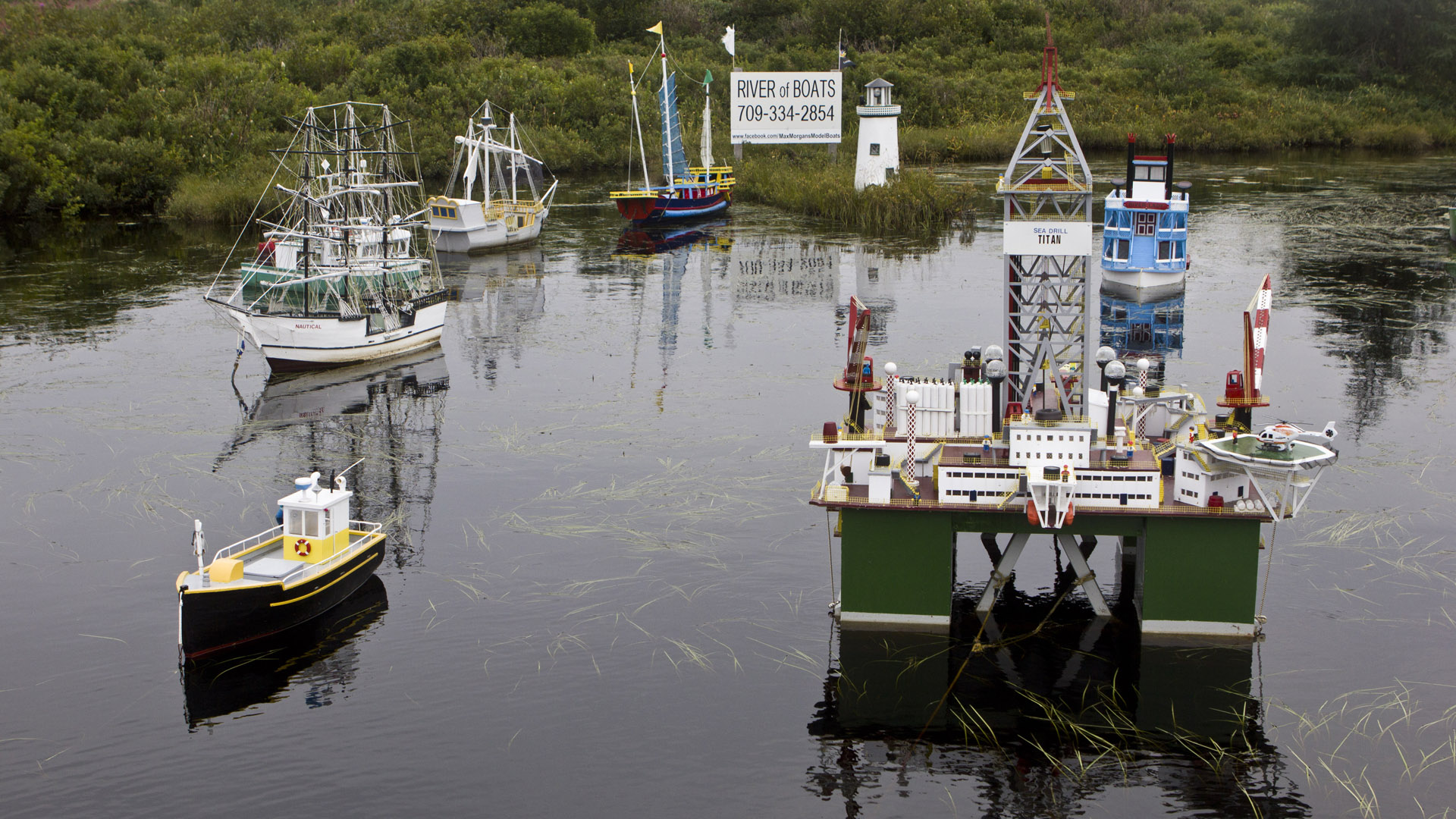 MH_SmallBoats_8059