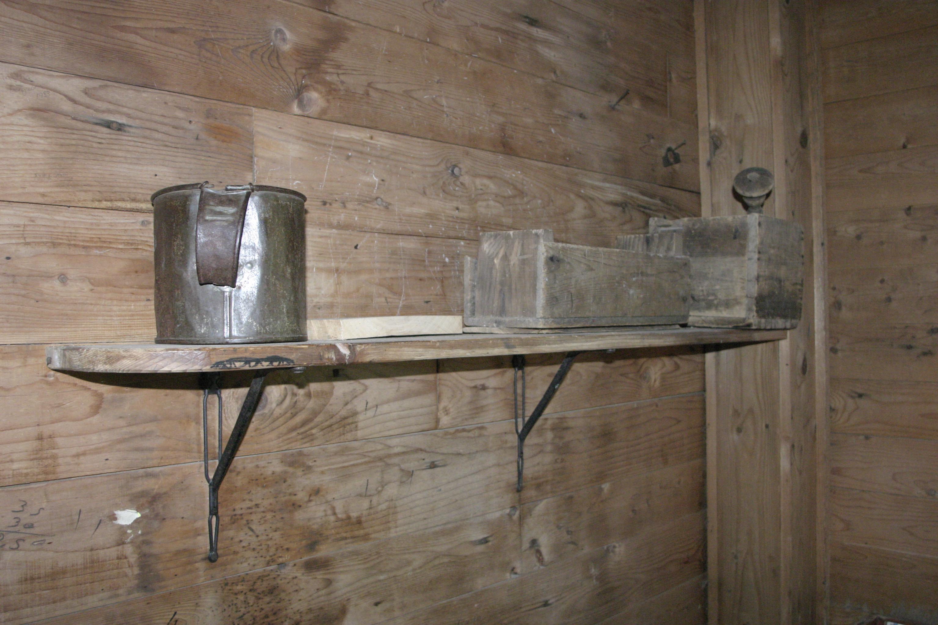 MH_BalmoralShelf_071007